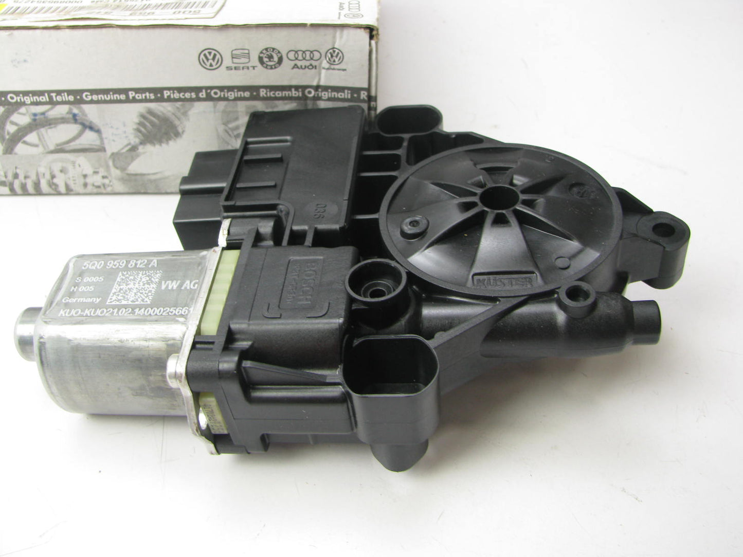 New Genuine OEM Rear Right Power Lift Window Motor For VW 15-17 Golf Sport Wagon