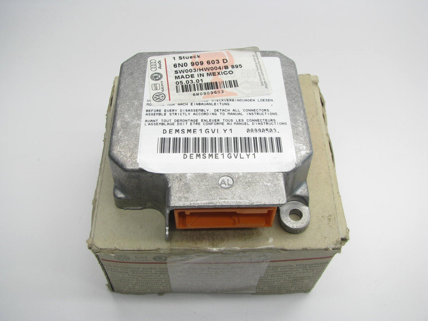 NEW - OEM Genuine SRS Computer Control Module VW 6N0909603D