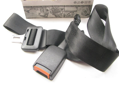 NEW - OEM 70385782101C Rear Center Seat Belt Buckle For 93-95 Volkswagen EuroVan