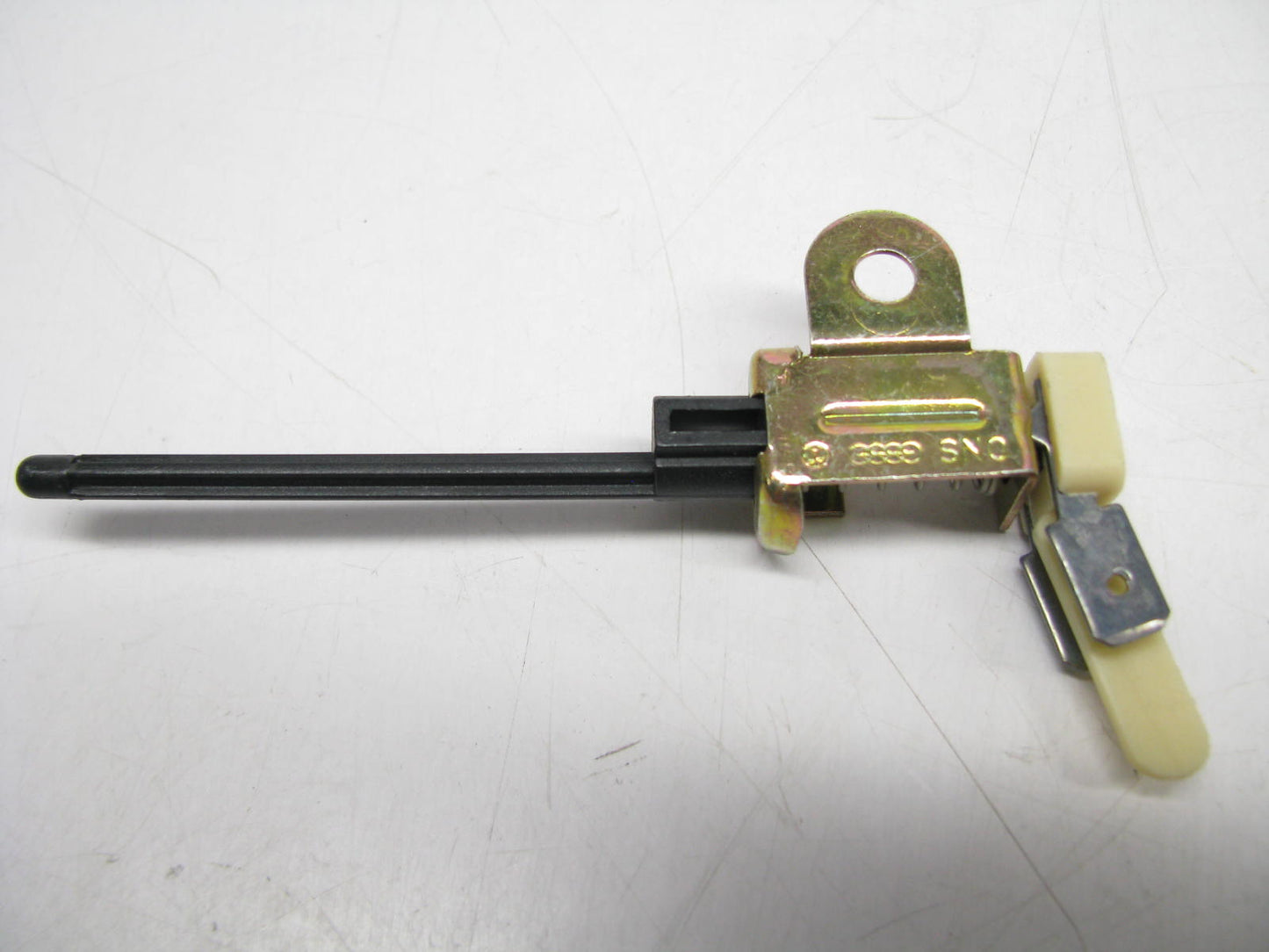NEW - OEM 721947563 Wing Door Syncro Switch For VW Eurovan Transporter