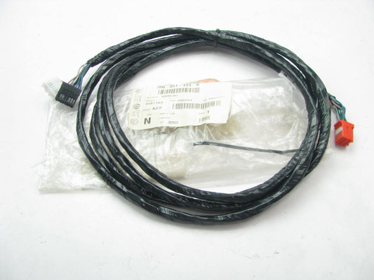 New Genuine OEM Rear Seat Multimedia Wiring Cable For 2009-12 Volkswagen Routan