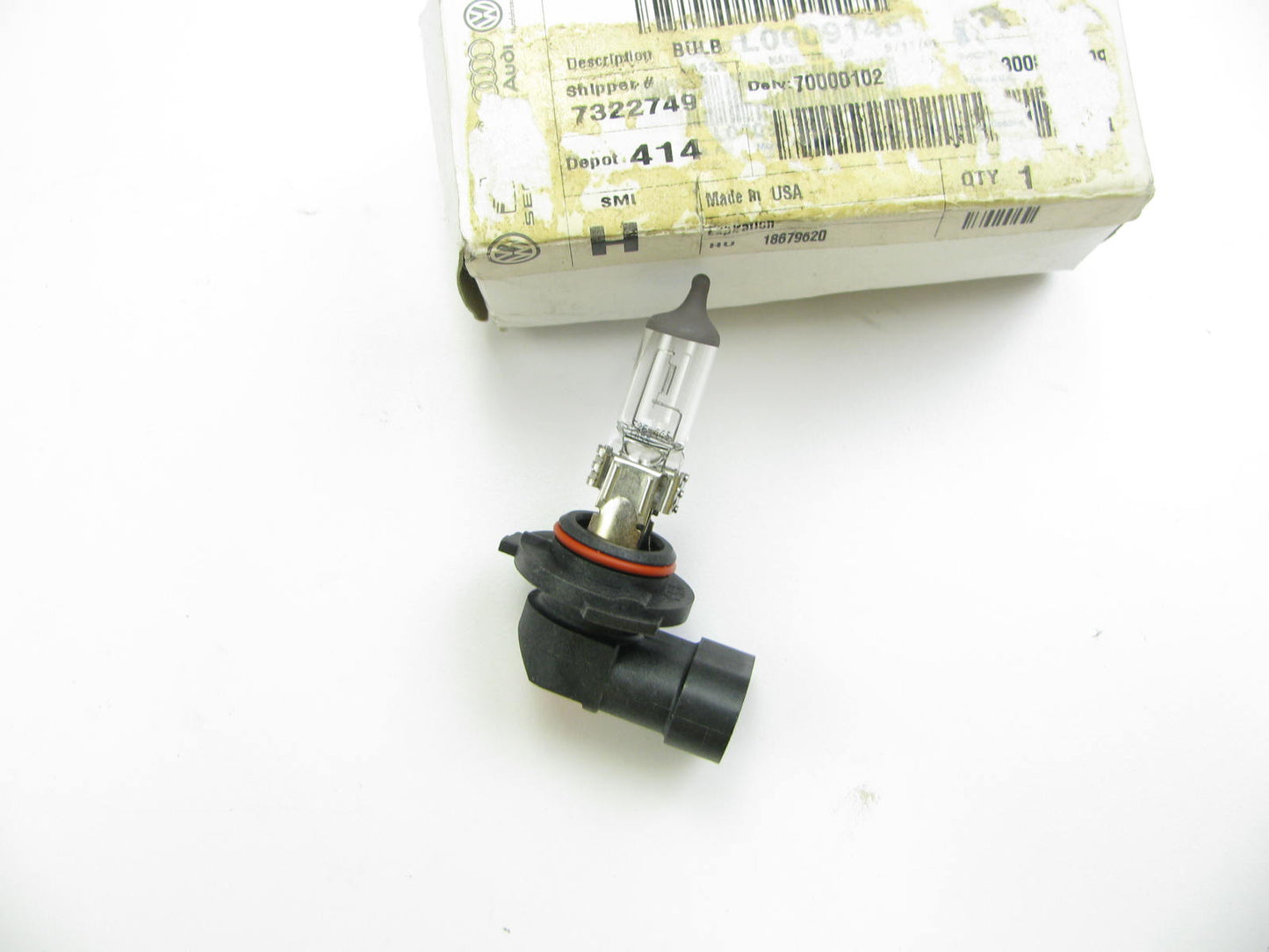 New Sylvania #9145 H10 OEM Fog Light Lamp Bulb 09-14 Volkswagen Routan 7B0943101