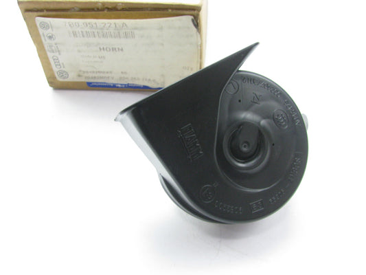 NEW GENUINE Low Note Horn OEM For 2009-2014 Volkswagen Routan 7B0951221A