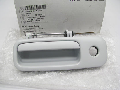 NEW GENUINE VW TRANSPORTER Minibus T5 Rear Lid Primed Handle 7H0827561A-GRU