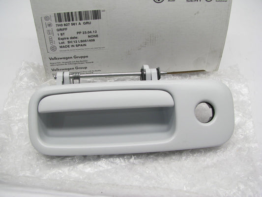 NEW GENUINE VW TRANSPORTER Minibus T5 Rear Lid Primed Handle 7H0827561A-GRU