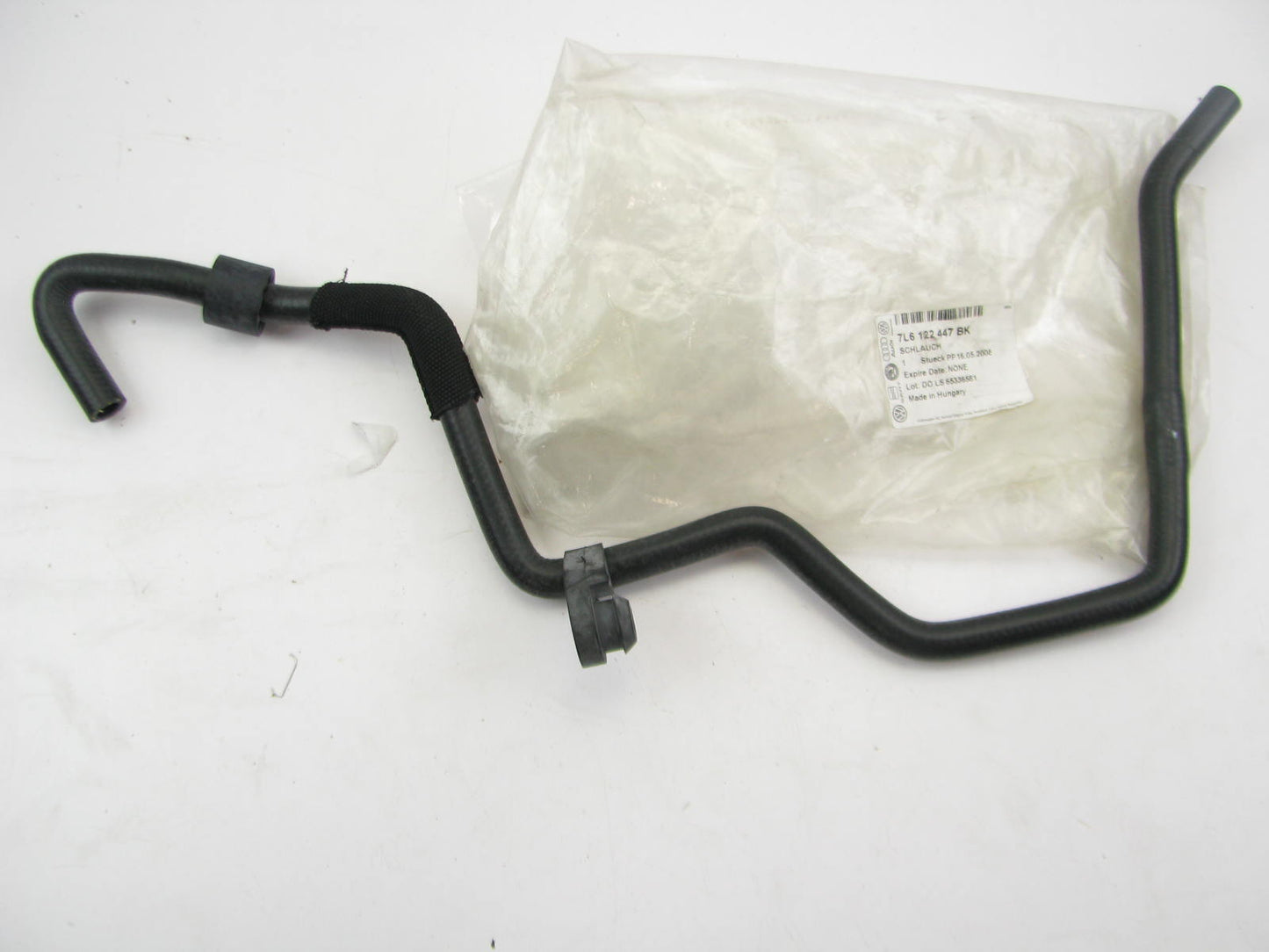 NEW - OEM VW Audi 7L6122447BK Upper Coolant Reservoir Hose 2009 Touareg 4.2L