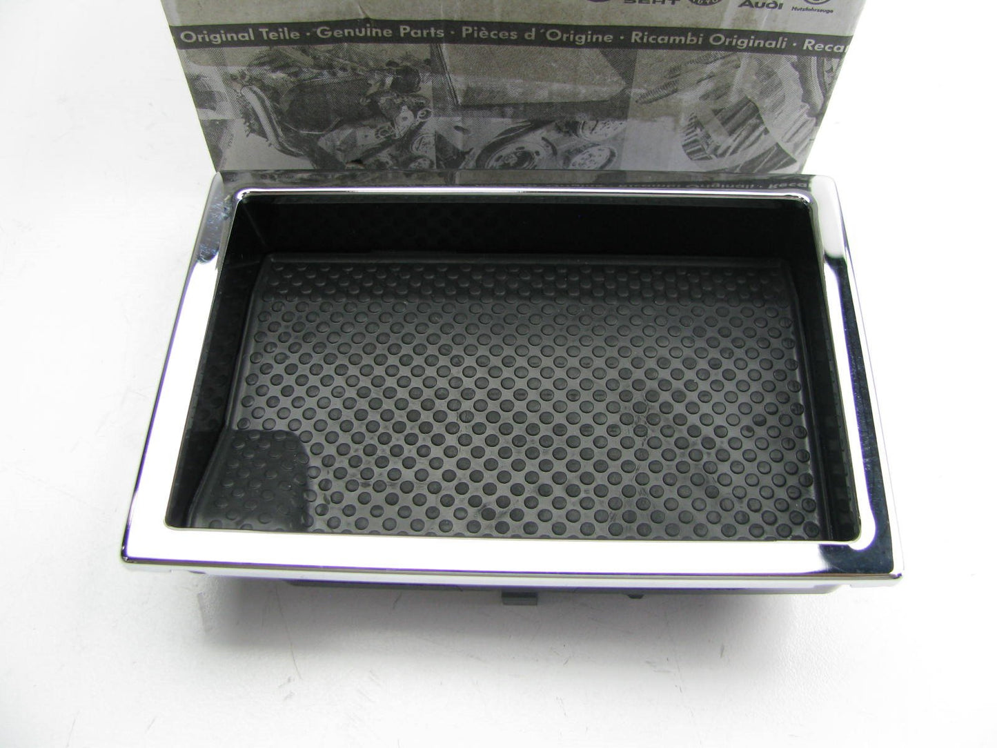 NEW - OEM 7L6857130A9B9 Center Console Tray Bin For 2004-2010 VW Touareg