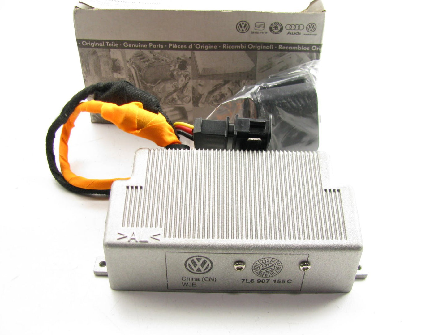 New OEM Trunk Current Power Inverter Module For 2007-2010 VW Touareg 7L6907155C