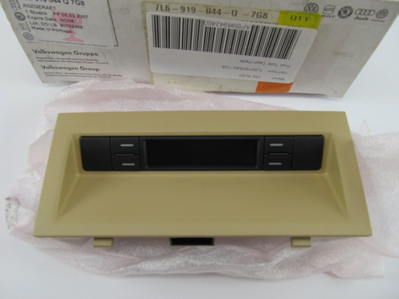 NEW GPS Navigation Driver Information Center Module Display OEM 7L6919044Q7G8