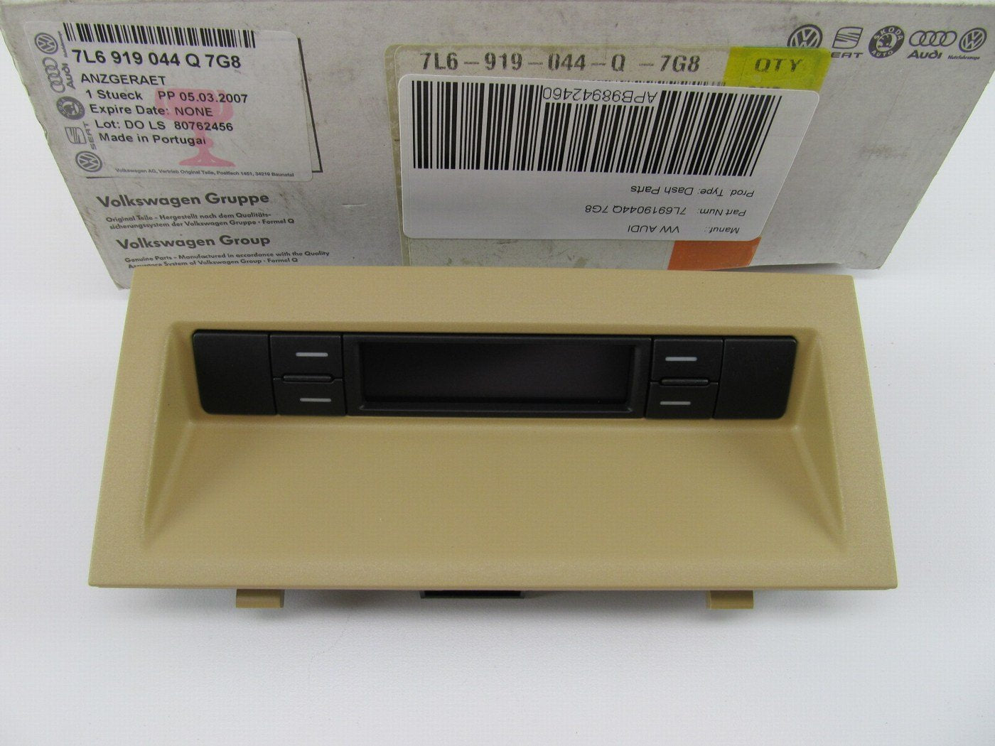 NEW GPS Navigation Driver Information Center Module Display OEM 7L6919044Q7G8
