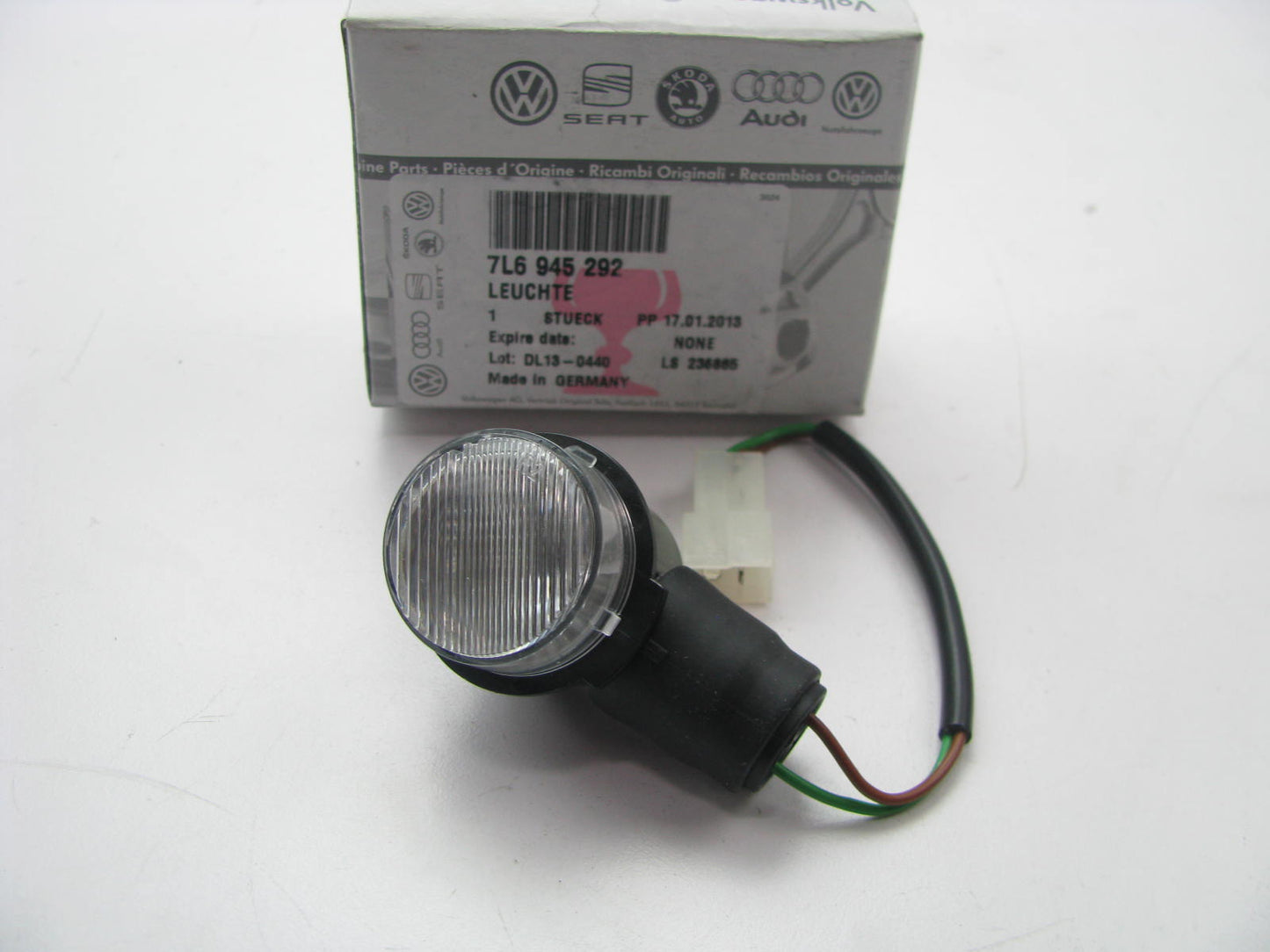 New OEM Front Right Door Side View Mirror Security Lamp Light - 04-10 VW Touareg