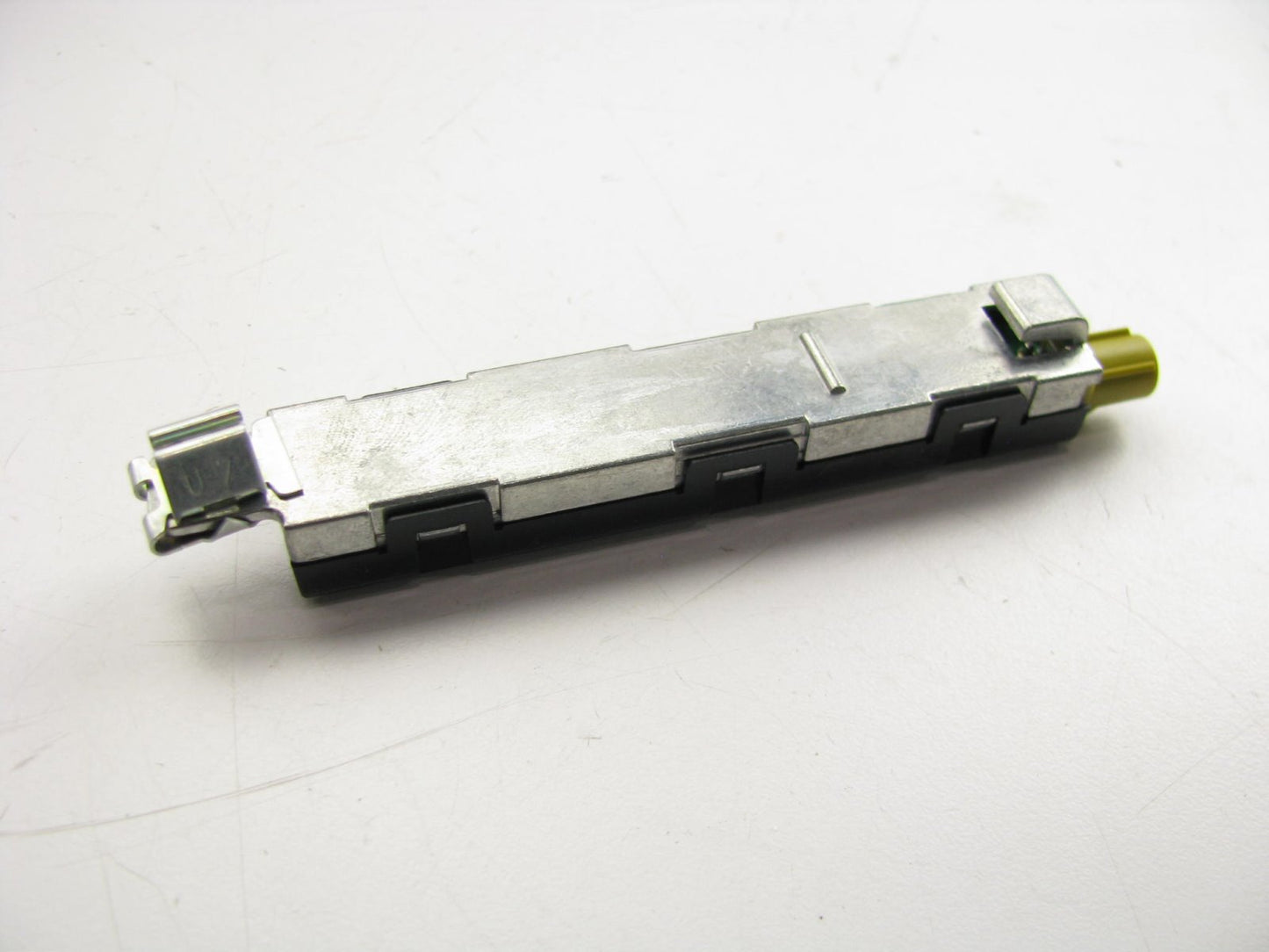 New OEM Lower Left SAT. Radio Antenna Booster Amplifier Module 11-15 VW Touareg