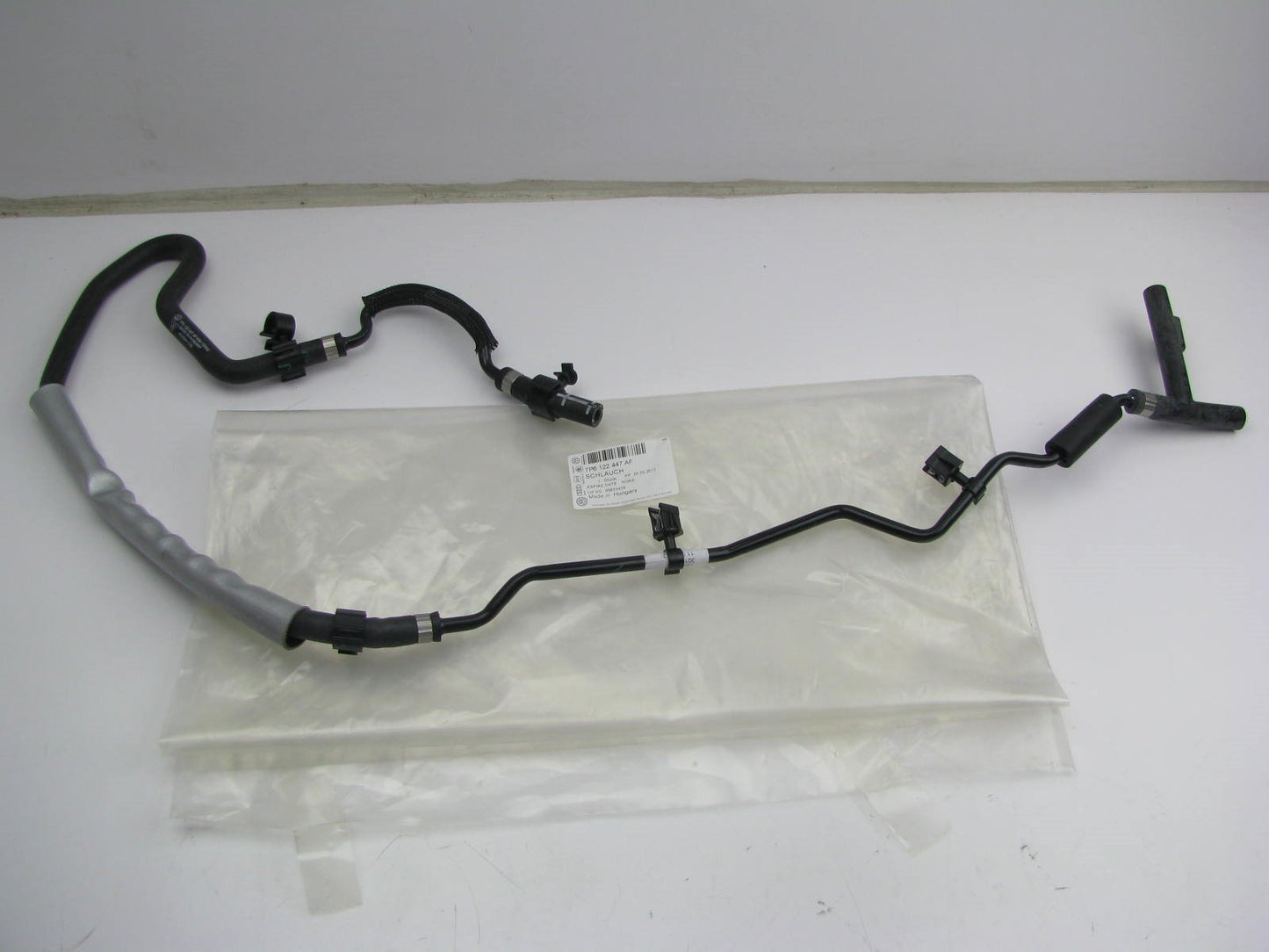 Coolant Overflow Reservoir Tank Return Hose Line OEM 11-12 VW Touareg 3.0L TDI