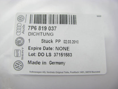 NEW - OEM Left Side Outer Cowl Water Deflector Seal 2012-17 VW Touareg 7P6819037