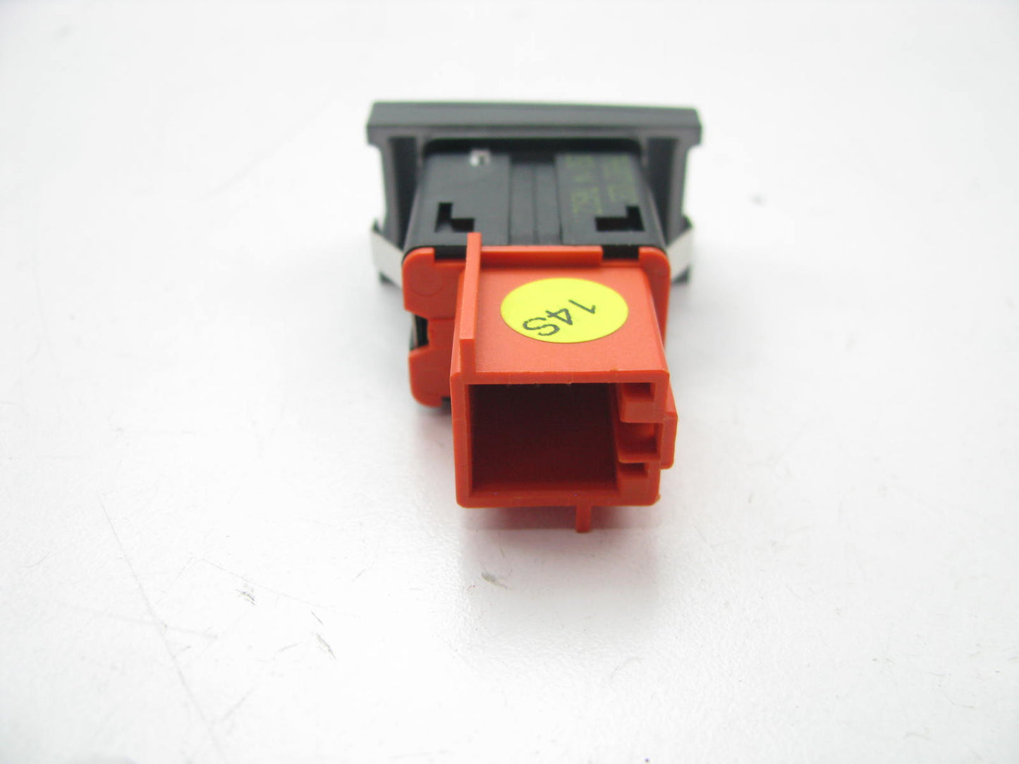NEW - OEM VW Audi 7P6927122C Parking Aid Switch 2015-2018 VW Touareg