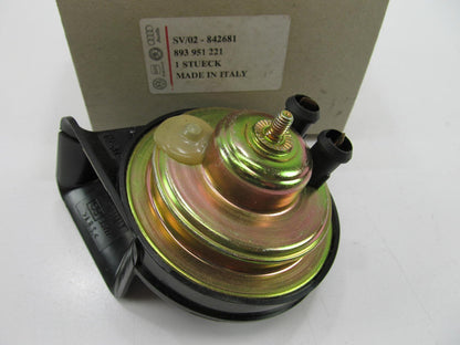 NEW - OEM VW Audi 893951221 Low Tone Horn