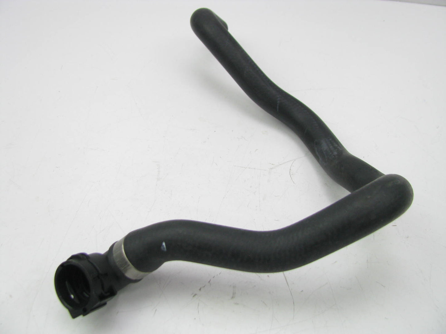 New Genuine OEM Heater Core Coolant Hose For 1996-1997 Volkswagen Passat 1.9L