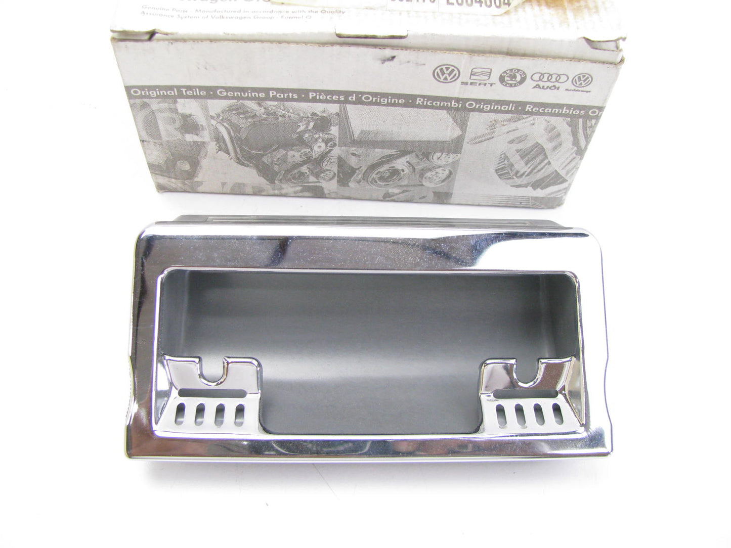 NEW GENUINE OEM Vw Audi 8D0864575A Chrome Ashtray Insert