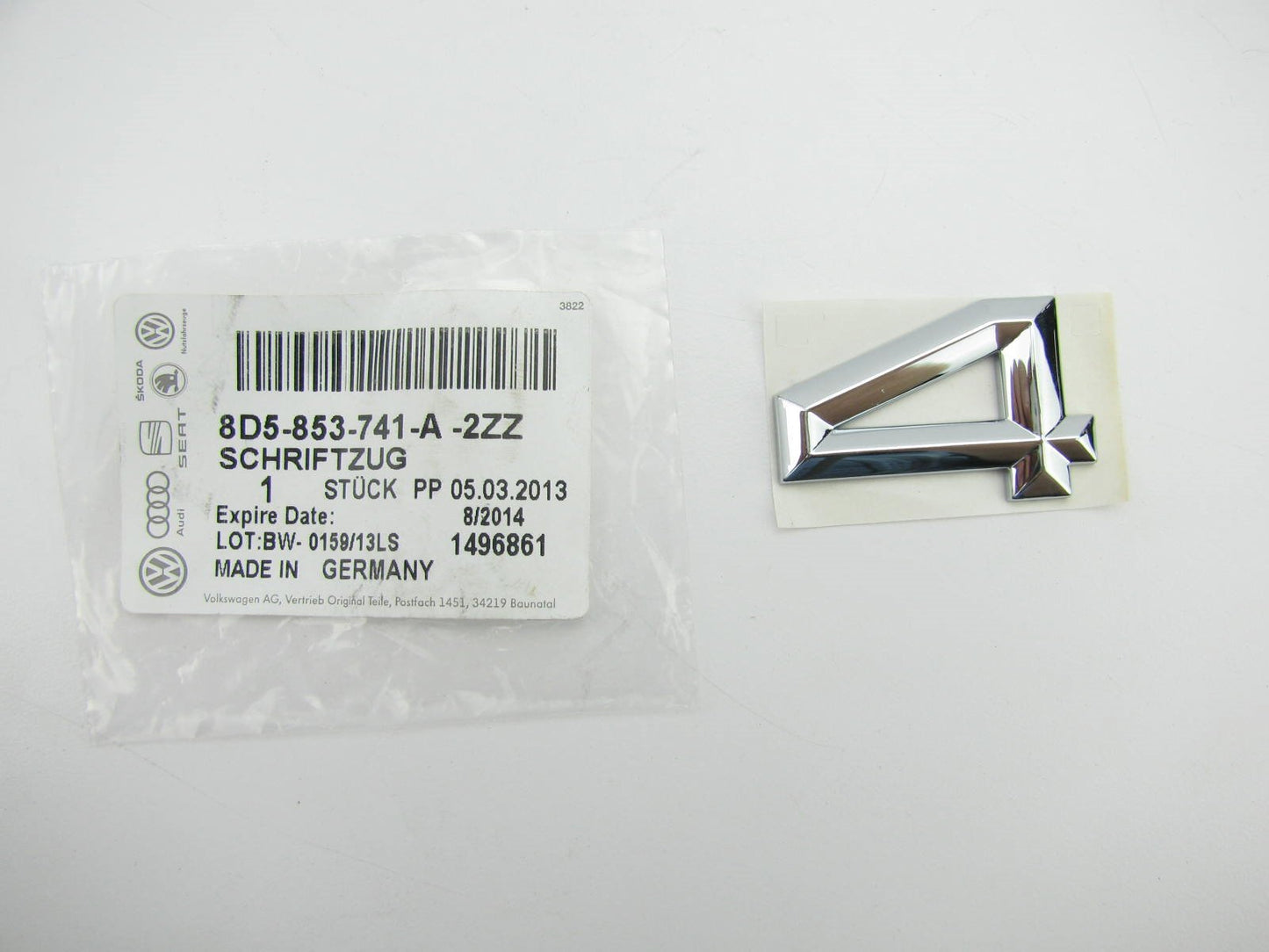 NEW GENUINE Rear Deck Lid *4* Emblem OEM For 2000-2002 Audi A4 S4  8D5853741A2ZZ