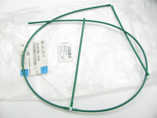 NEW OEM Audi RS4 B7 Headlight Washer Hose/pipe Tube 8E0131377F