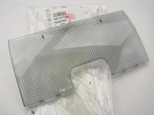 NEW - OEM Genuine Front Roof Dome Light Lens 2002-08 Audi A4 Quattro 8E0947125