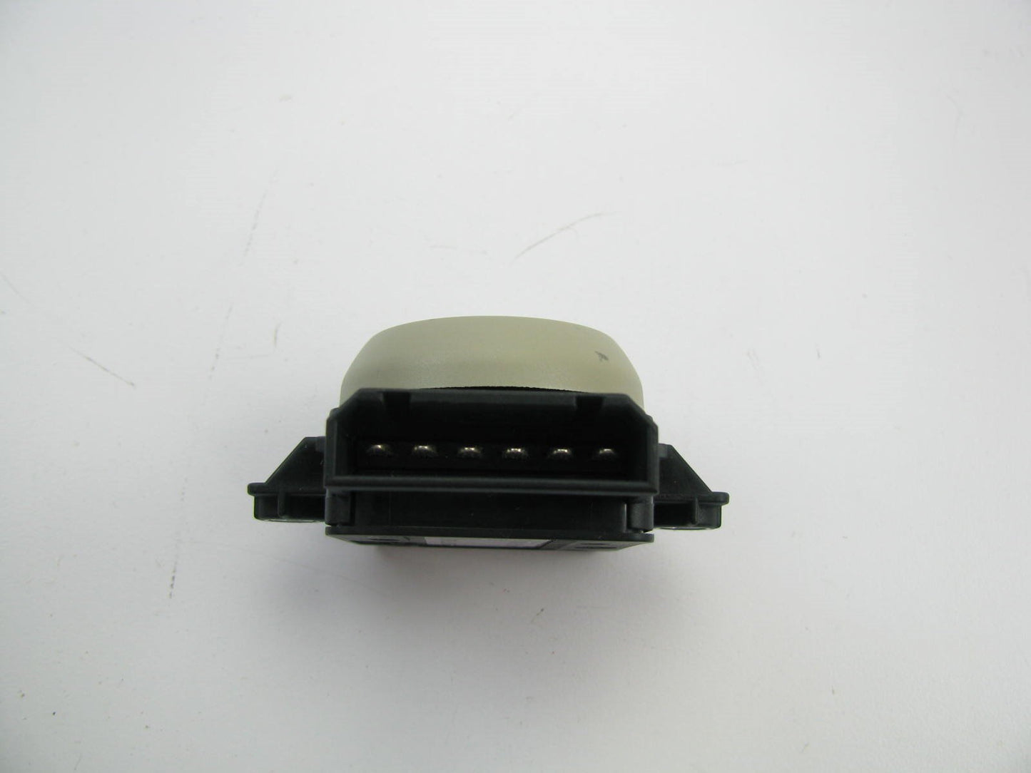 NEW GENUINE 11-15 Audi 8E0959777BK38 Front Power Seat Lumbar Switch BEIGE