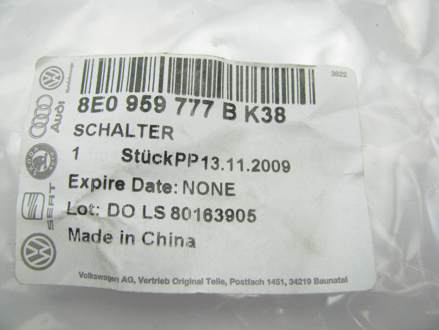 NEW GENUINE 11-15 Audi 8E0959777BK38 Front Power Seat Lumbar Switch BEIGE