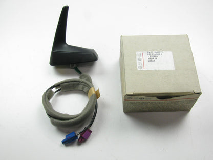 NEW - OEM GENUINE Roof Antenna With Telematics For Audi A4 02-05 S4 Avant 02-05