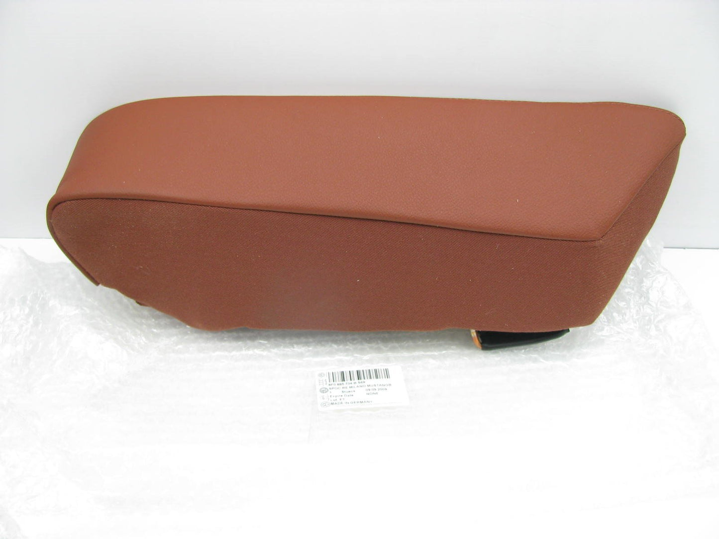 New Rear Right Seat Back Bolster Cushion Brown OEM For 10-12 Audi A5 8F0885704BS