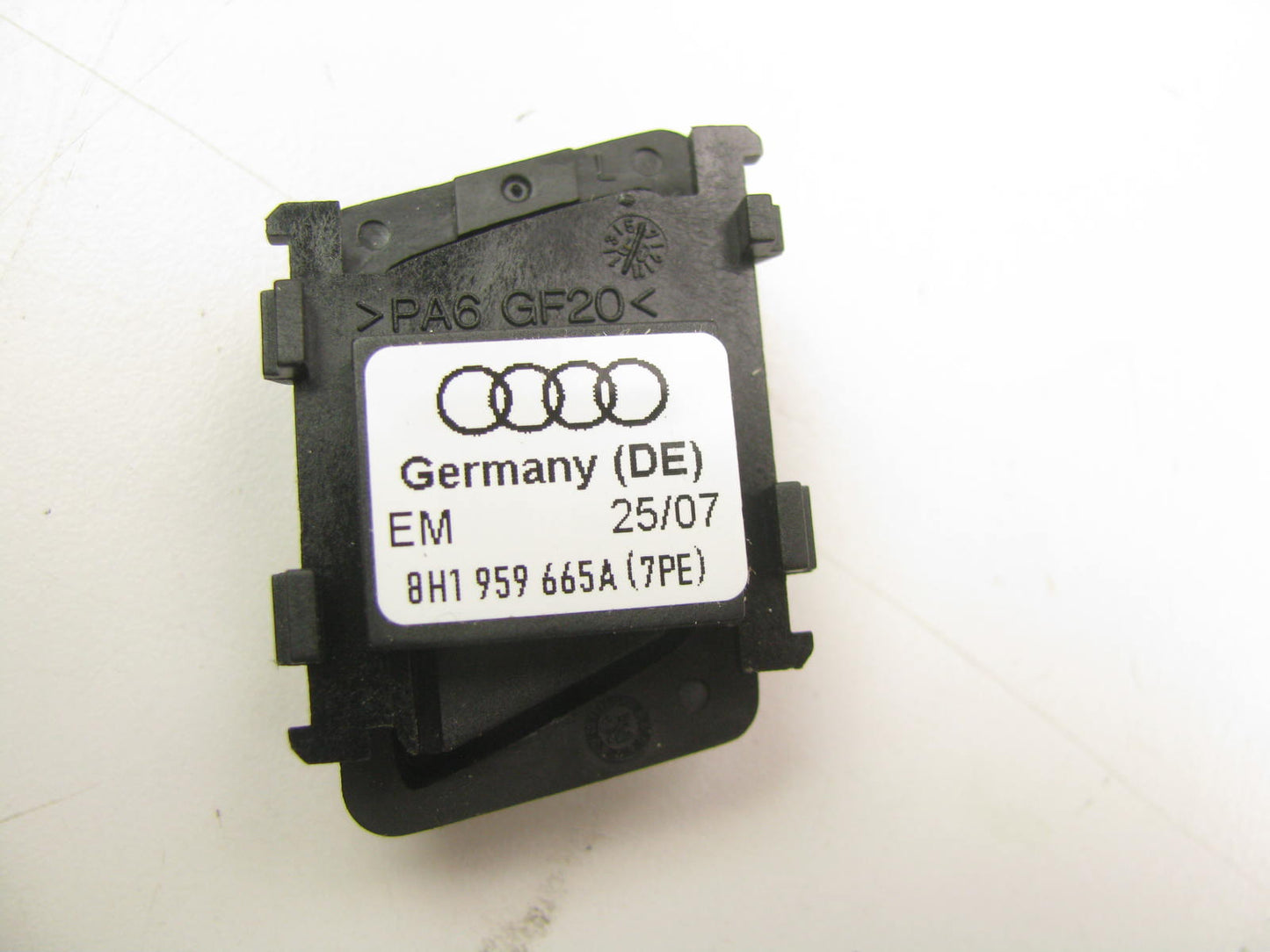 NEW - OEM GENUINE VW Audi 8H1959665A 7PE Front Left Power Seat Adjust Switch