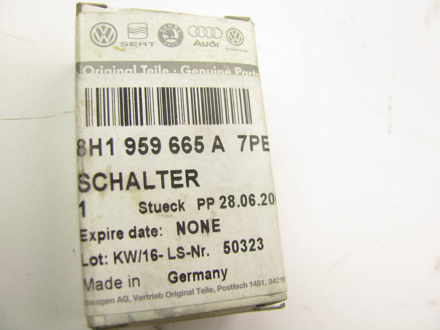 NEW - OEM GENUINE VW Audi 8H1959665A 7PE Front Left Power Seat Adjust Switch