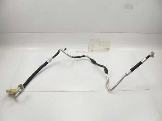 NEW GENUINE A/C Suction Line Hose OEM 08-09 Audi TT Quatro 3.2L V6 8J0820743E
