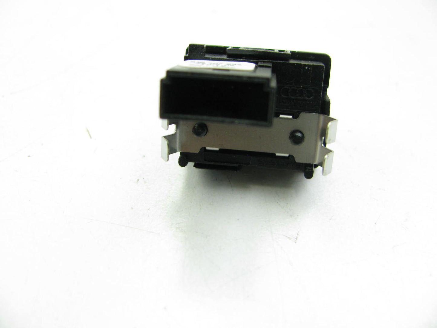 NEW - OEM VW Audi 8J09075394PK Headlamp Sentinel Sensor