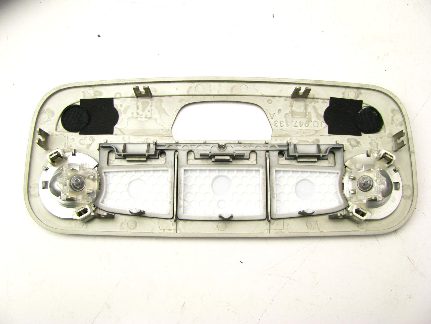 NEW - OEM GENUINE Interior Roof Lamp Bezel Lens 2010-12 Audi A5, A5 Quattro, S5