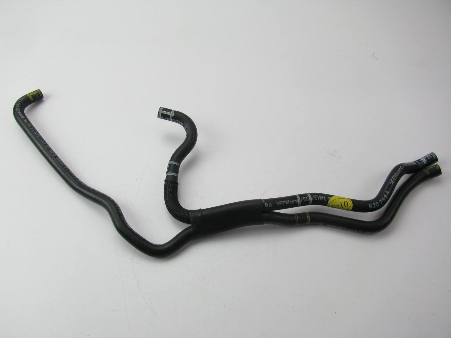 NEW - OEM Genuine Fuel Hose Vent Tube Line Audi 8K0-201-214-C