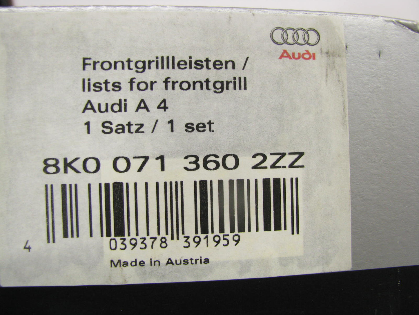 NEW GENUINE OEM Chrome Grille Inserts 8K00713602ZZ For 2009-2012 Audi A4