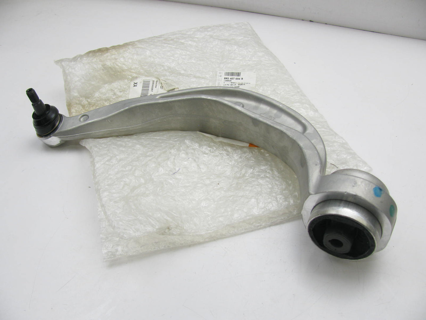 NEW - OEM VW Audi 8K0407694R FRONT RIGHT LOWER REARWARD Control Arm & Ball Joint
