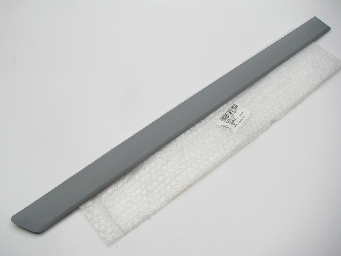 New Rear Right Side Door Wasit Line Moulding Trim OEM For Audi 8P4853964BGRU