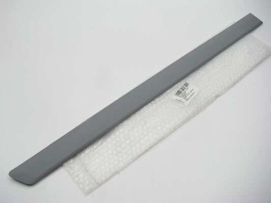 New Rear Right Side Door Wasit Line Moulding Trim OEM For Audi 8P4853964BGRU