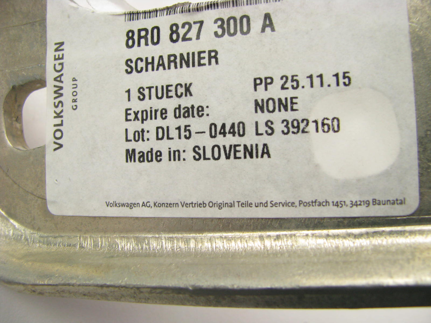 NEW - OEM VW Audi 8R0-827-300-A Rear Right Trunk Lid Hinge 2009-2015 Q5