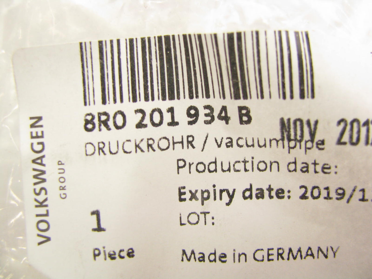 NEW - OEM VW Audi 8R0201934B Vacuum Hose Line 2009-2012 Q5 3.2L-V6