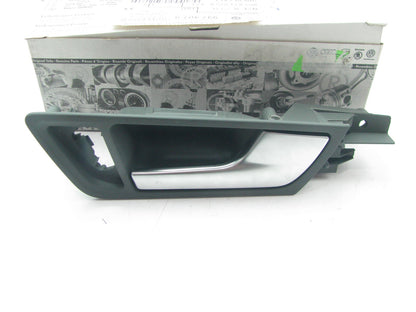 New Genuine OEM Rear Right Interior Door Handle For Audi 13-16 Q5 8R0839020AAZ3