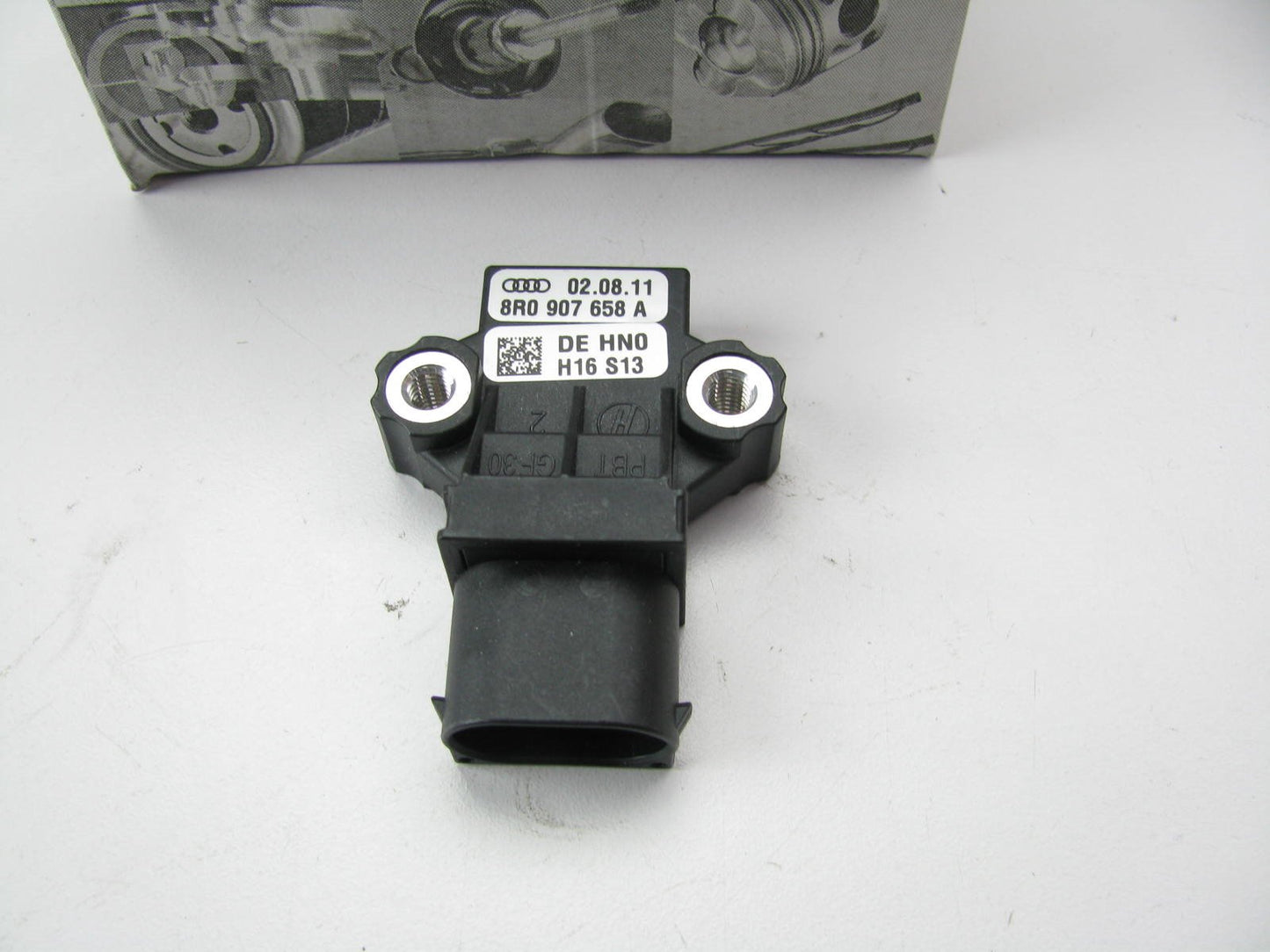 NEW GENUINE Brake Pedal Position Sensor OEM 10-14 A6 Quattro, 09-14 A8 Quattro