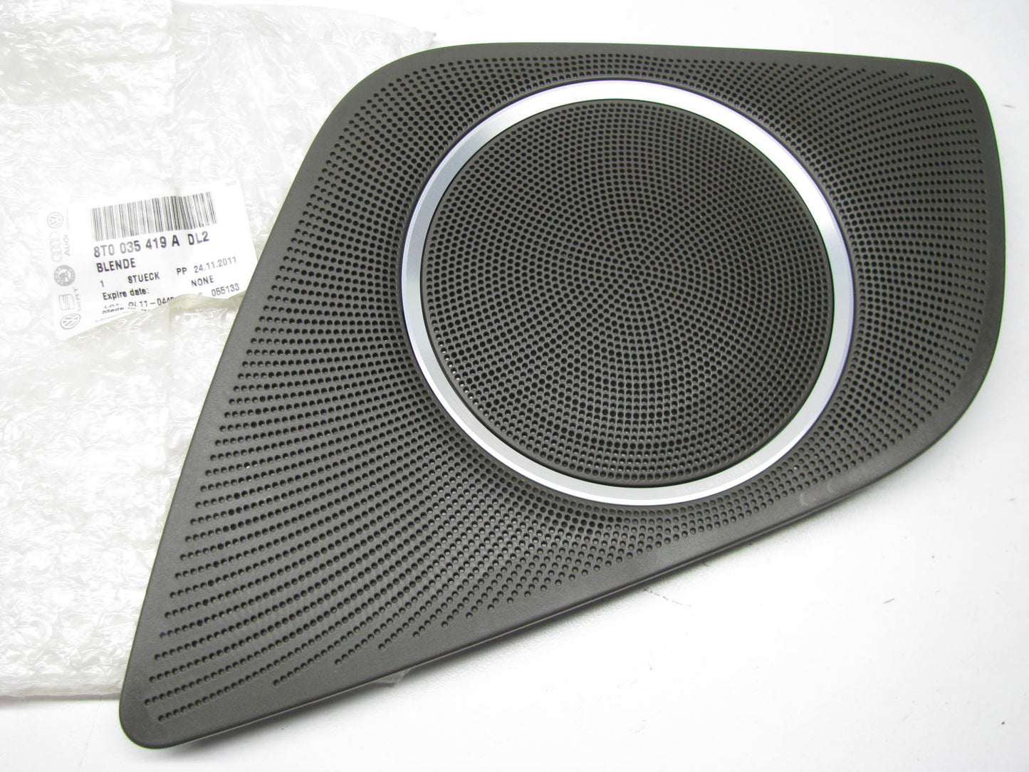 NEW GENUINE 8T0035419ADL2 FRONT LEFT Speaker Grille OEM For 08-16 A5 S5