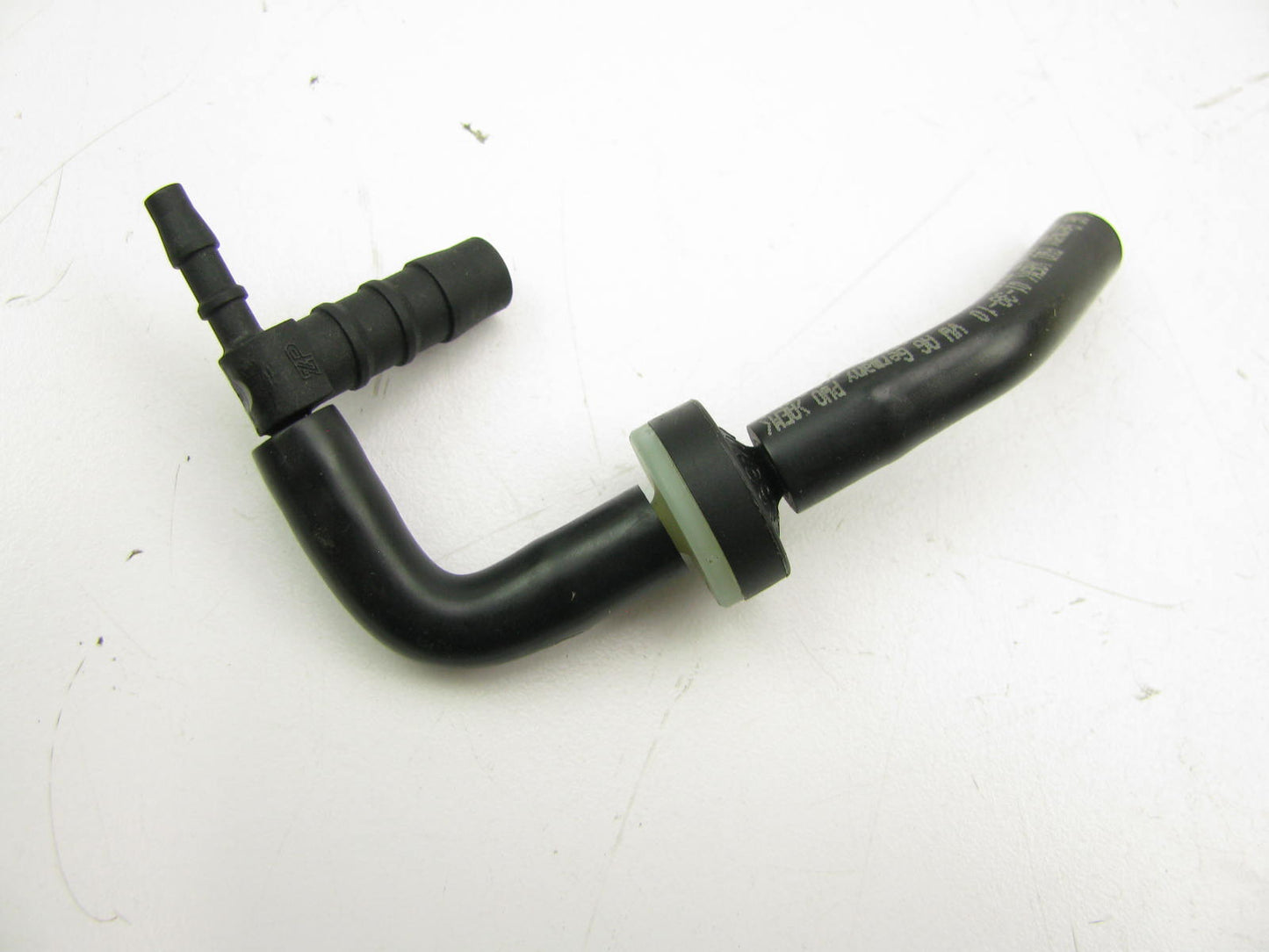 NEW - OEM 8T0253760D Secondary Air Pump Vacuum Hose For 2013 Audi RS5