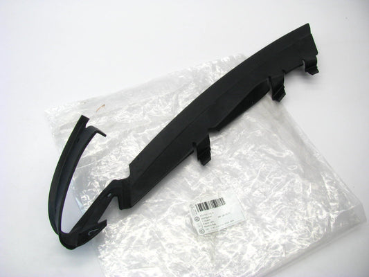 New OEM Right Side Head Lamp Light Seal For 08-12 Audi A5, S5 8T0941192A