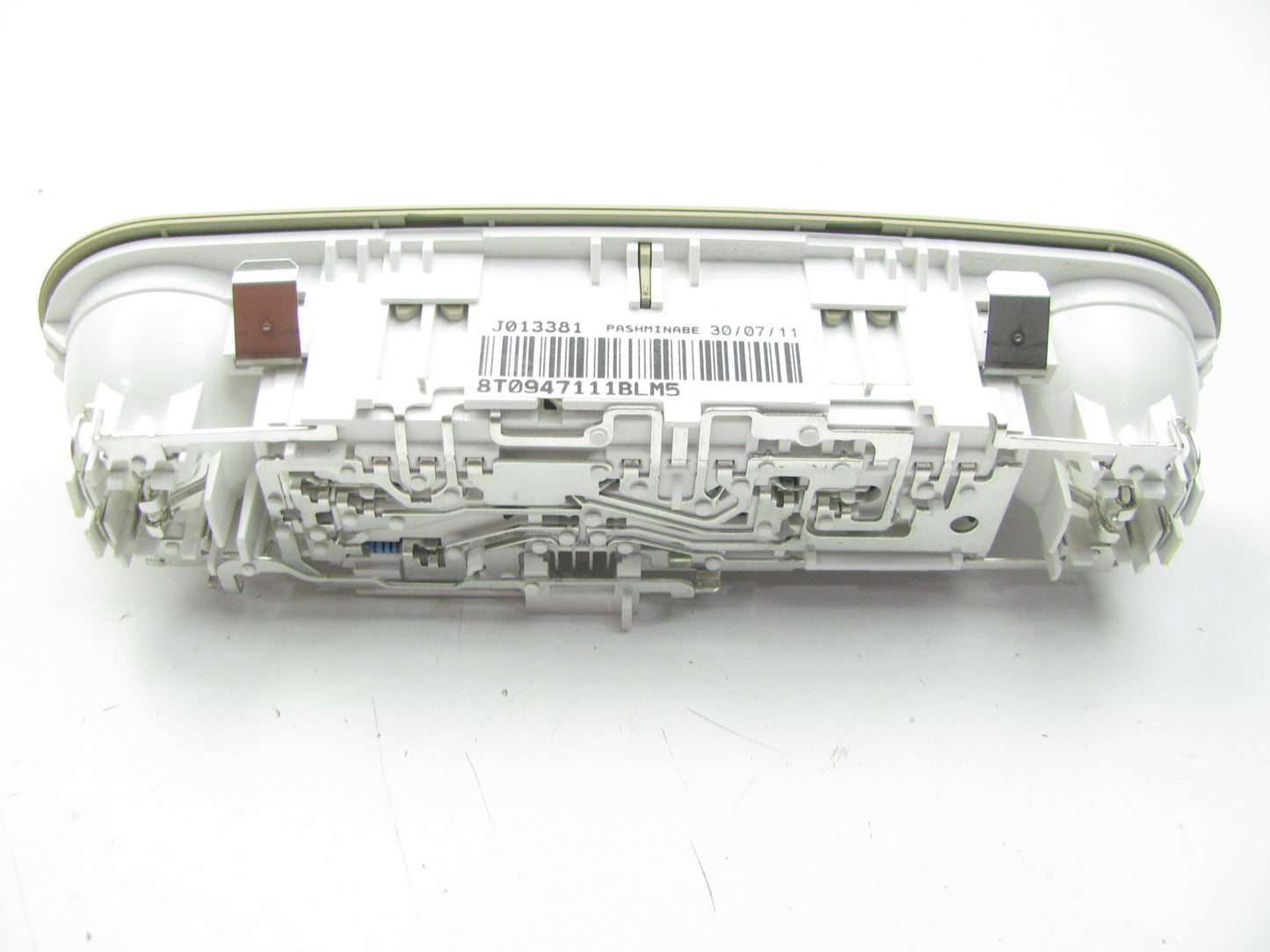 NEW - OEM GENUINE VW Audi 8T0947111BLM5 REAR Dome Map Light Lamp Beige