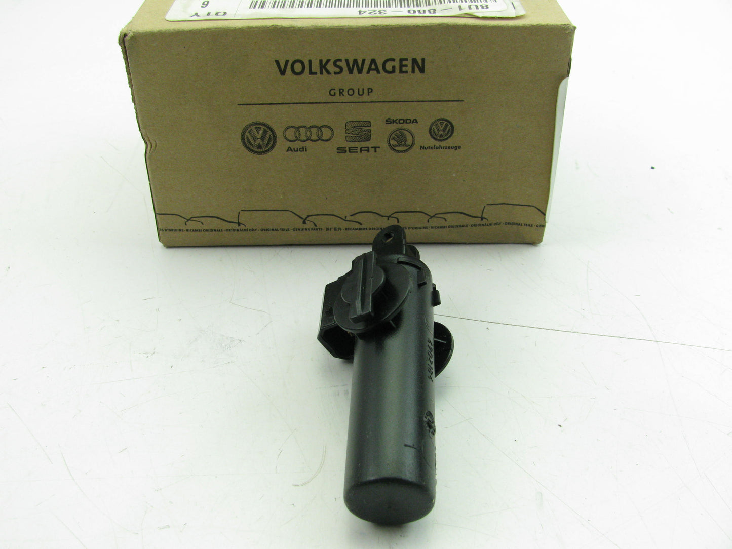 VW Audi 8U1-880-324 Glove Box Support Stopper For 2015-2018 Audi Q3 Quattro