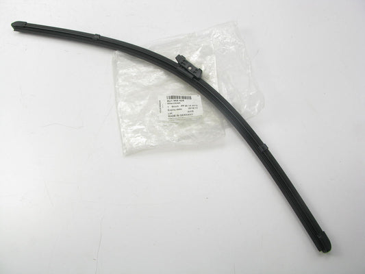 NEW - OEM VW Audi 8U1955425 Front Left Windshield Wiper Blade 2015-2018 Q3