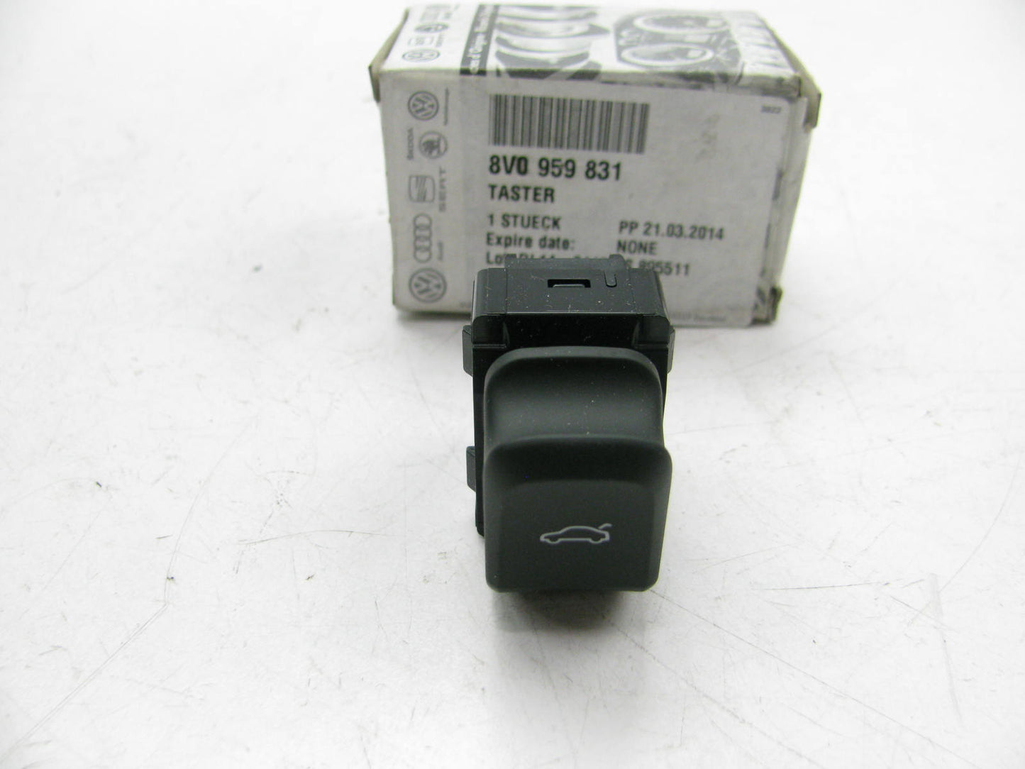 NEW - OEM Audi 8V0959831 Trunk Release Switch 2015-2016 A3 S3